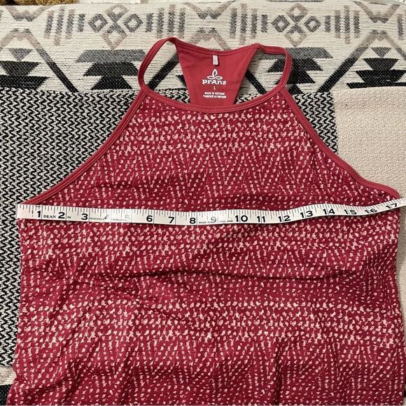 Prana Racerback Crimson Red & White Tank Top Sz-L - Picture 8 of 9